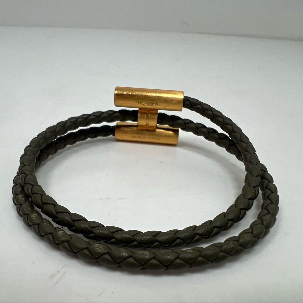 Hermes Tournis Tresse Olive Green Braided Leather Bracelet Gold Hardware In Box - Picture 3 of 5